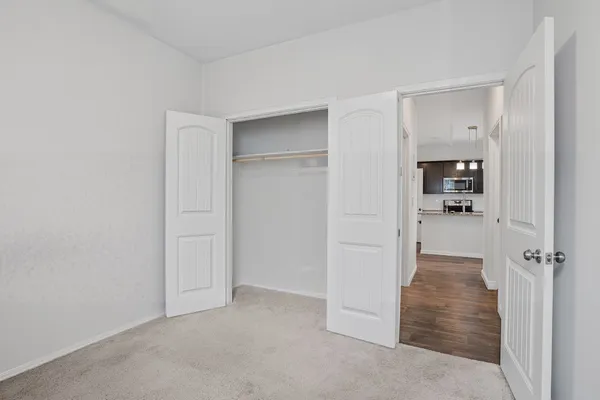 $2,095 | 909 Vogel Drive, Georgetown, TX 78626