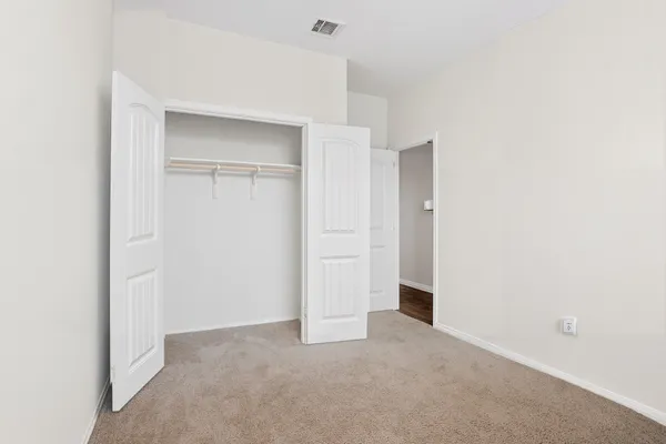 $2,095 | 909 Vogel Drive, Georgetown, TX 78626