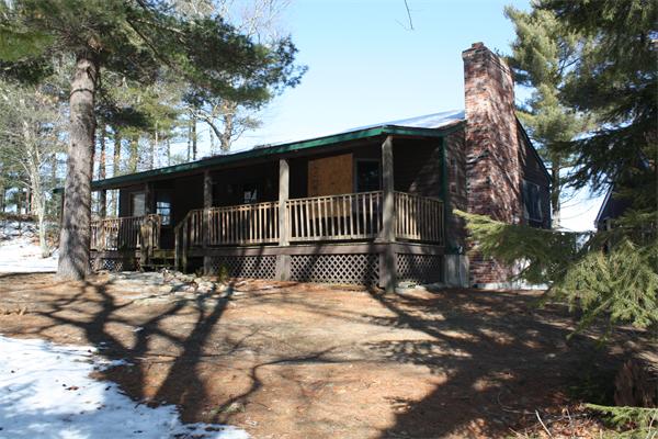 2 Ironstone Road Uxbridge, MA 01569 - Photo 1 of 8 Gallery Image 1