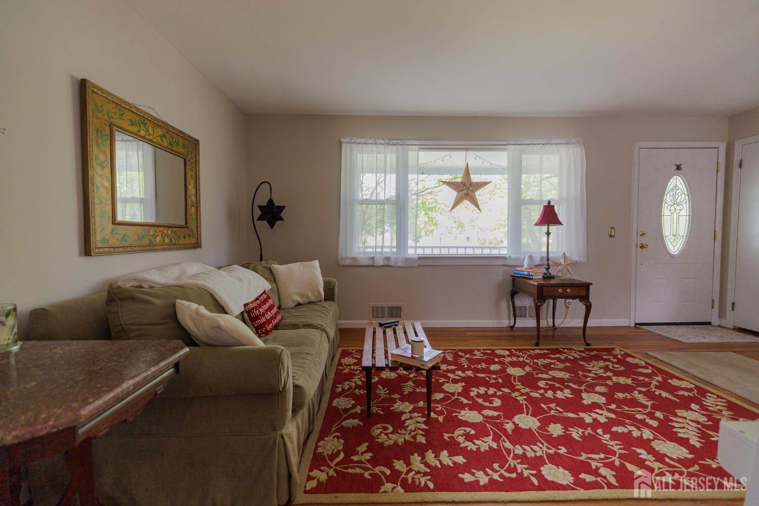 237 4th Street Dunellen, NJ 08812 - Photo 4 of 22