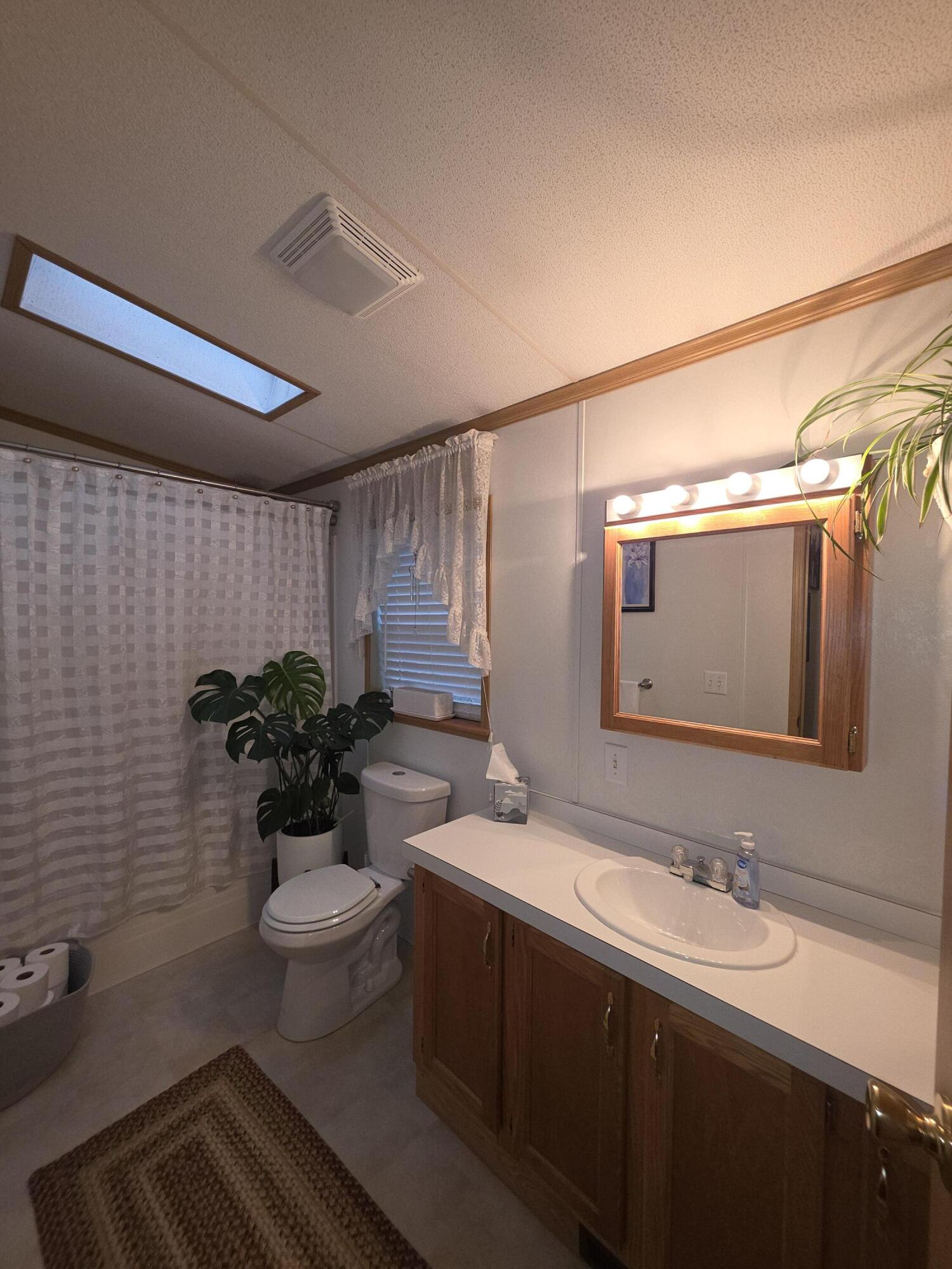 33 Higgins Road North Searsmont, ME 04973 - Photo 17 of 17 1000023713