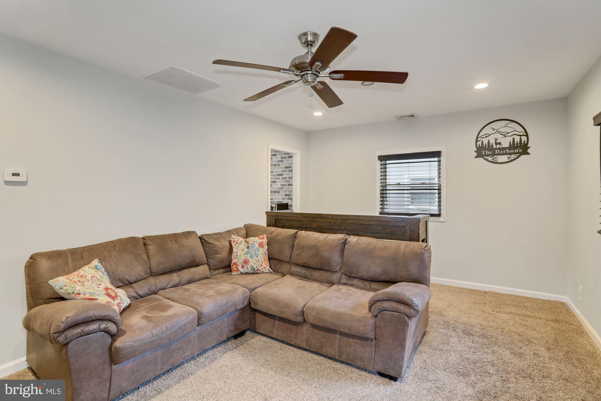 74 Watson Boulevard Clementon, NJ 08021 - Photo 4 of 31 Gallery Image 4