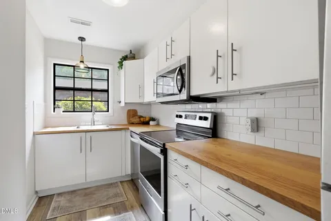 $315,000 | 105 Fidelity Street, Unit B4, Carrboro, NC 27510
