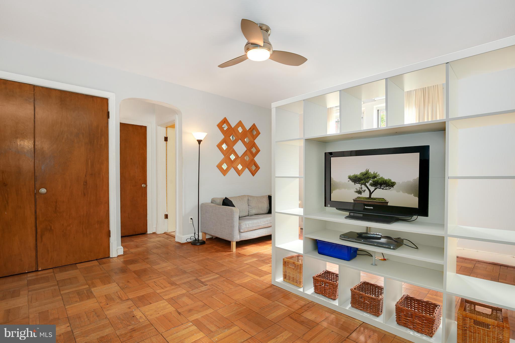 2800 Devonshire Place Northwest, Unit 203 Washington, DC 20008 - Photo 5 of 19 Living Room