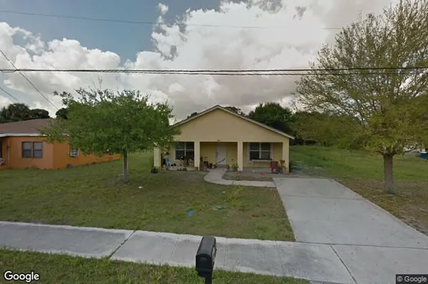 $189,900 | 429 North 18th Street, Fort Pierce, FL 34950