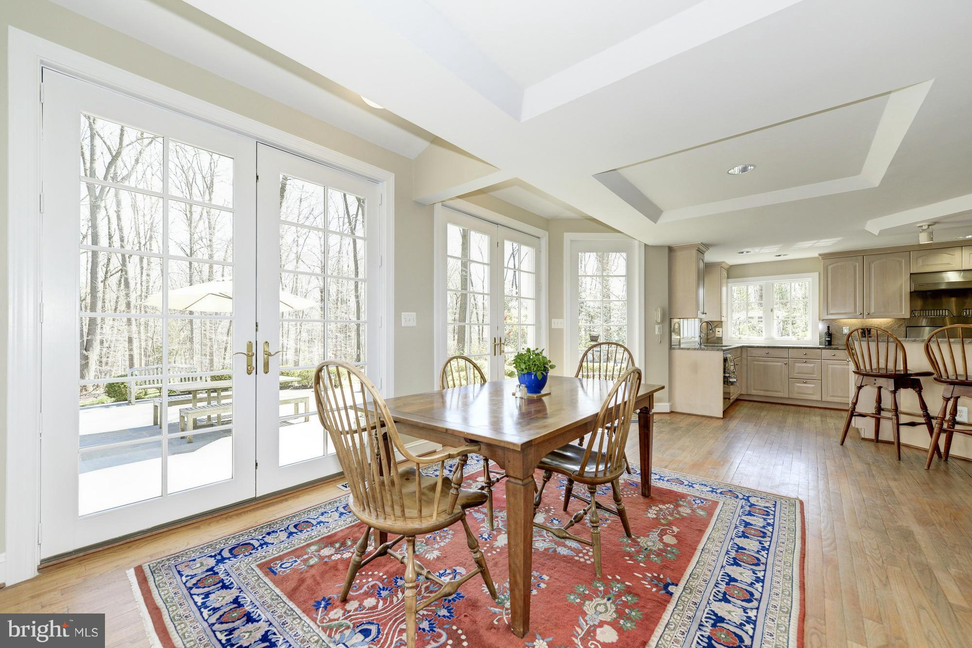 909 Georgetown Ridge Court McLean, VA 22102 - Photo 6 of 30 Breakfast Area