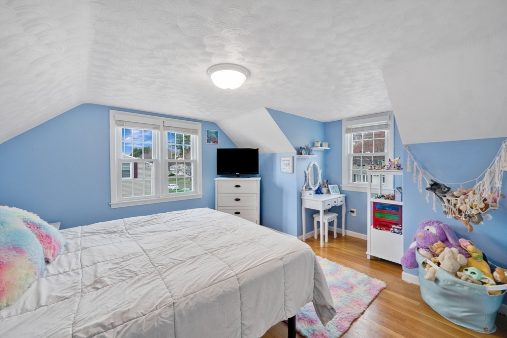 5 Brook Road Enfield, CT 06082 - Photo 18 of 39