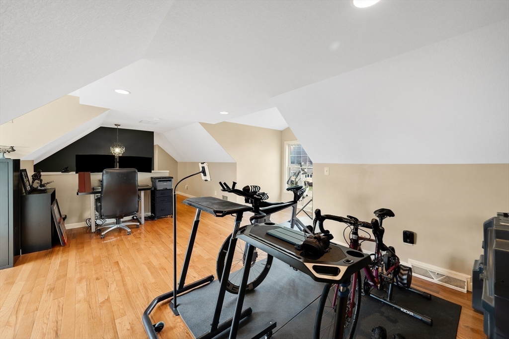 5 Brook Road Enfield, CT 06082 - Photo 24 of 39