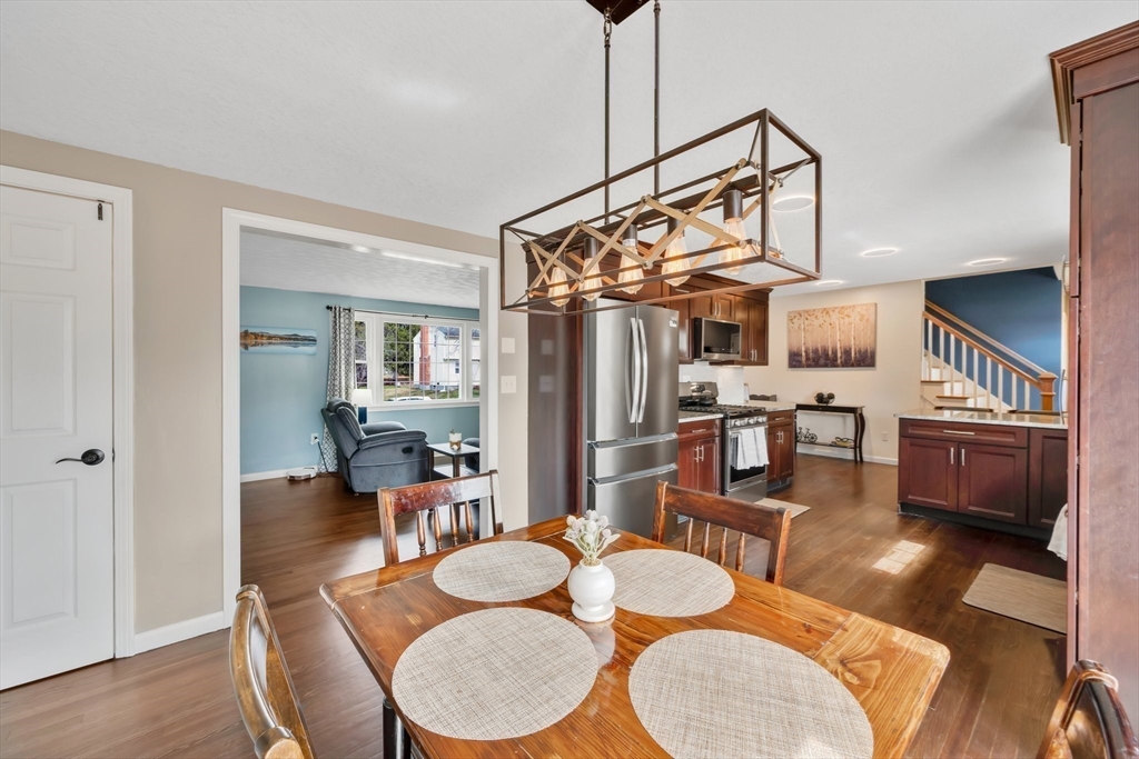 5 Brook Road Enfield, CT 06082 - Photo 9 of 39