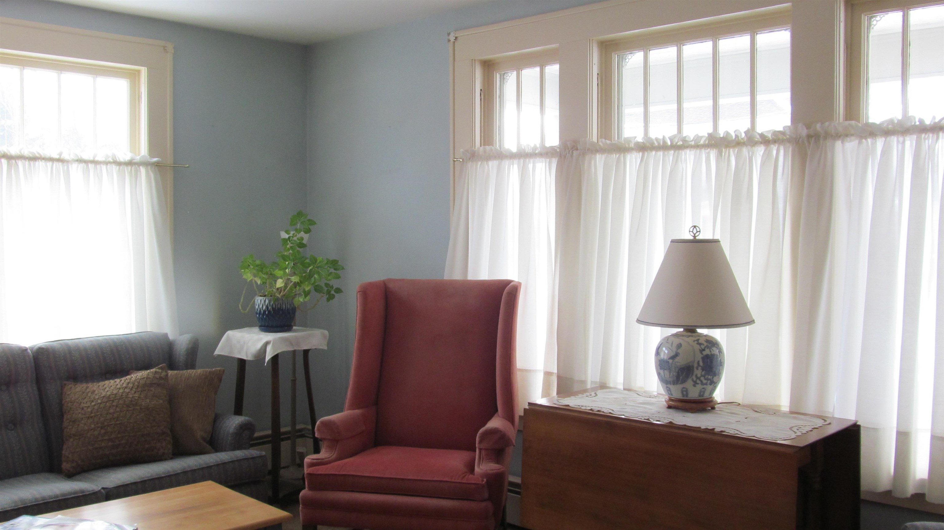 4 Wallace Avenue Rutland, VT 05701 - Photo 10 of 40