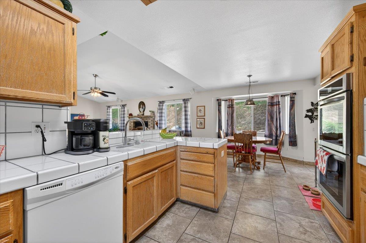36209 Sand Creek Road Squaw Valley, CA 93675 - Photo 21 of 91