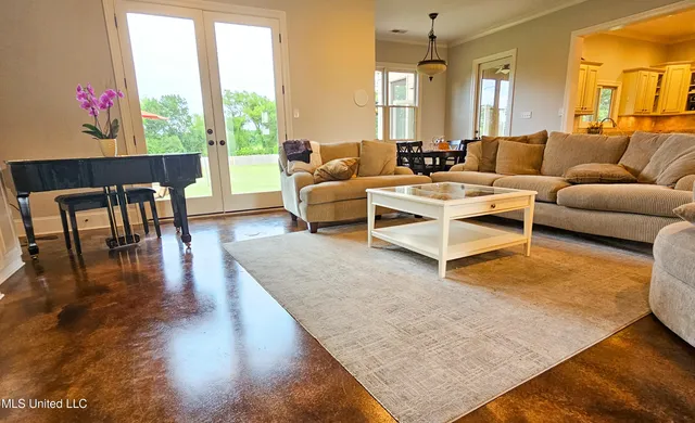 $655,000 | 14224 Aspen Drive, Olive Branch, MS 38654