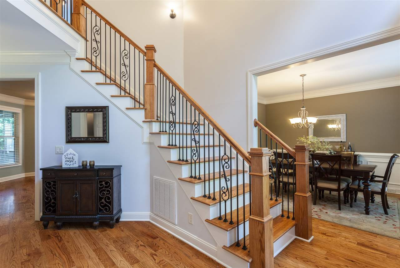 8103 Andrea Lane Raleigh, NC 27613 - Photo 2 of 26 Foyer