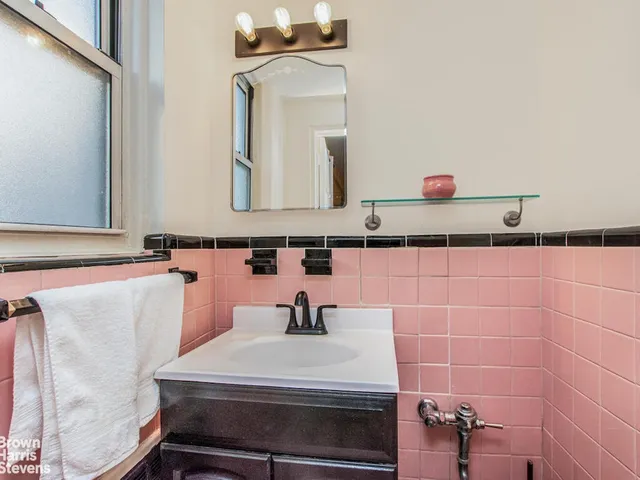 $390,000 | 3725 Henry Hudson Parkway West, Unit 5H | Riverdale