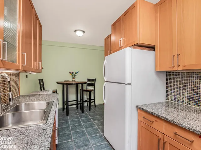$390,000 | 3725 Henry Hudson Parkway West, Unit 5H | Riverdale