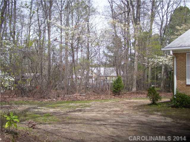 3119 Matthews-Indian Trail Road Matthews, NC 28104 - Photo 6 of 9