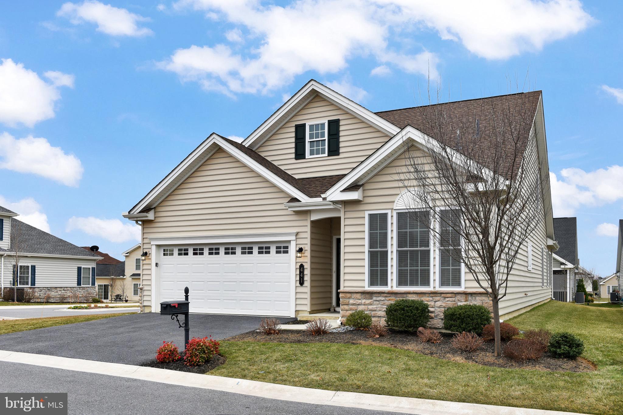 441 Patriots Way Lititz, PA 17543 - Photo 2 of 30 Another front view