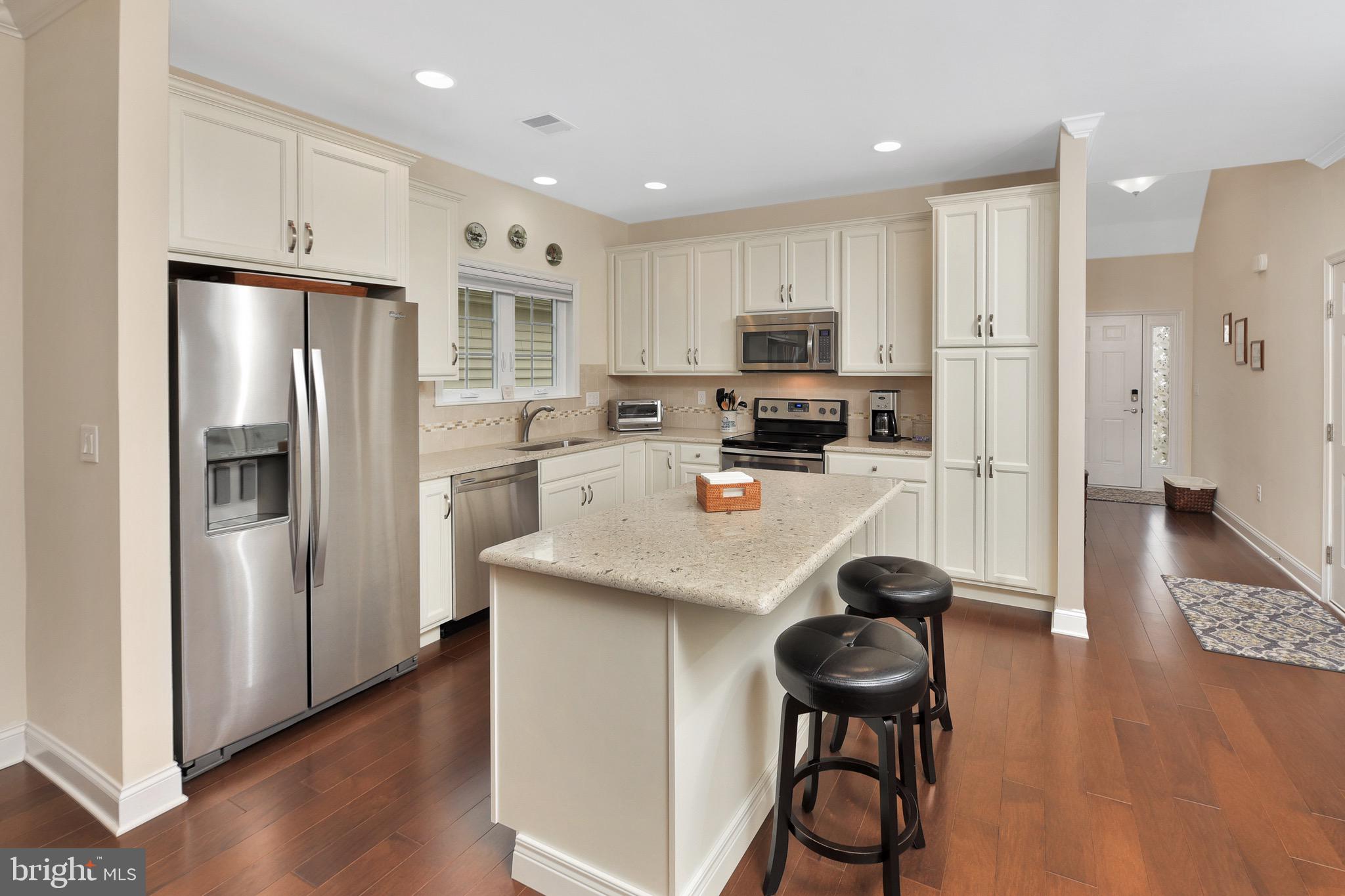 441 Patriots Way Lititz, PA 17543 - Photo 7 of 30 Spacious kitchen