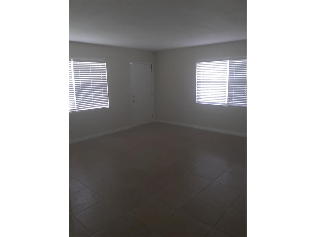 330 6th Road Southwest Vero Beach, FL 32962 - Photo 7 of 7 a view of an empty room with a window