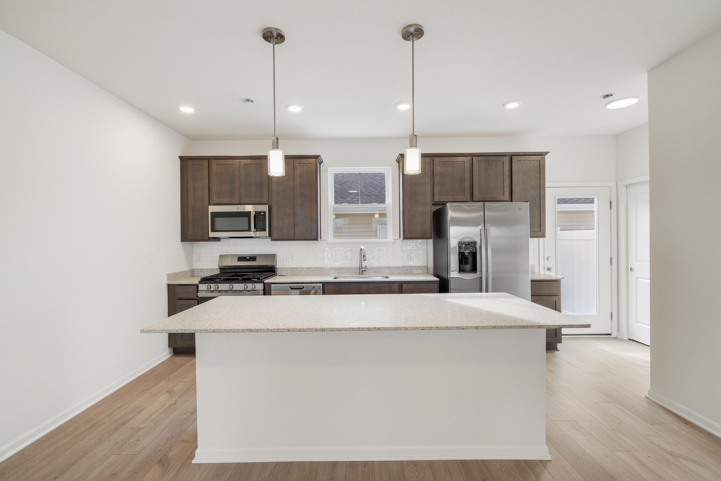 6139 Rushing Avenue Portage, IN 46368 - Photo 8 of 17 3000x2000