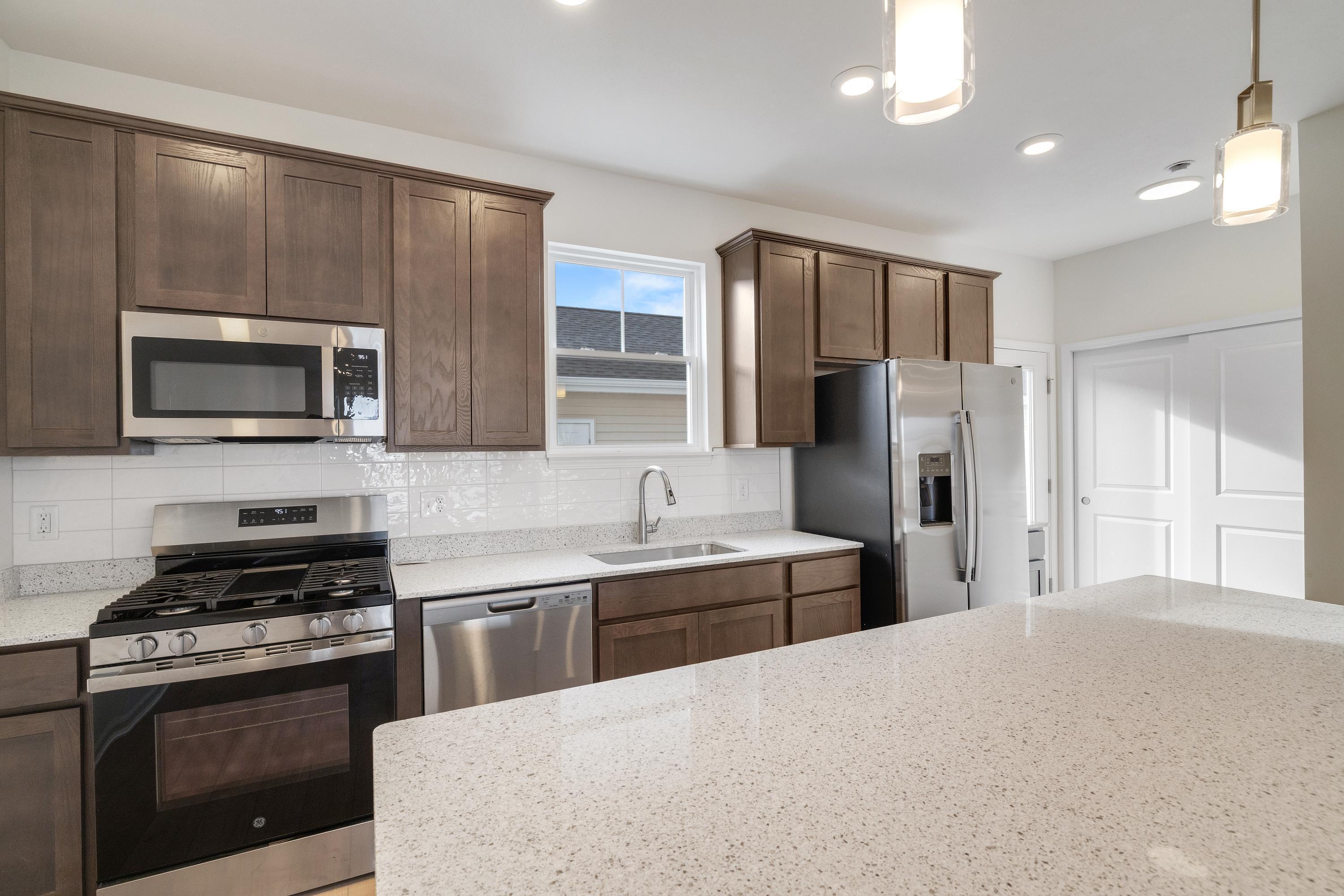 6139 Rushing Avenue Portage, IN 46368 - Photo 9 of 17 3000x2000