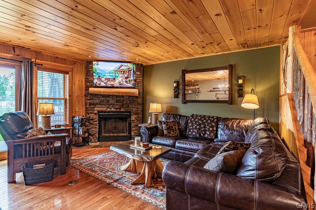 8 Rocky Point Circle Inlet, NY 13360 - Photo 9 of 37