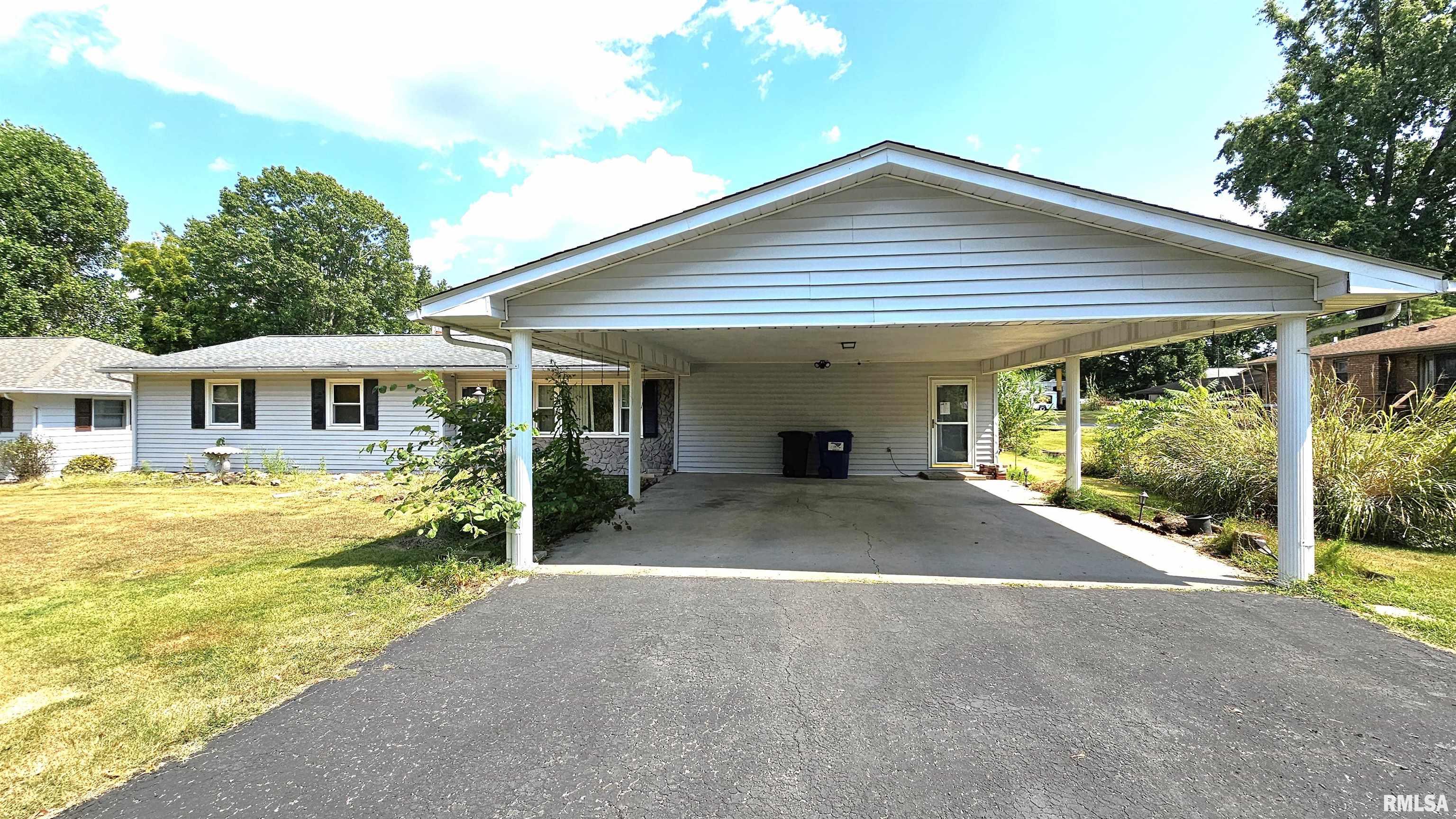 1216 South 17th Street Herrin, IL 62948 - Photo 4 of 35