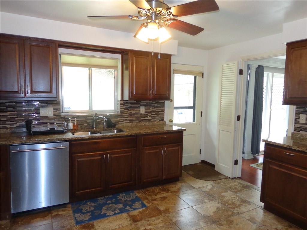 2522 Mt Royal Road Pittsburgh, PA 15217 - Photo 6 of 24 Gallery Image 6