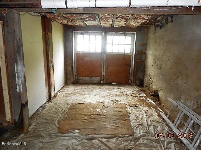 21 Holmes Road Lenox, MA 01240 - Photo 23 of 27 23 Garage