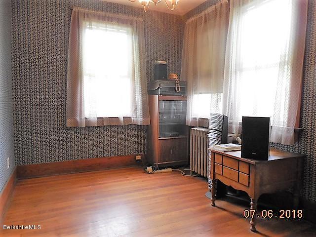21 Holmes Road Lenox, MA 01240 - Photo 4 of 27 4 Dining 1