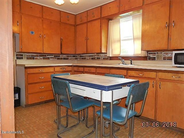 21 Holmes Road Lenox, MA 01240 - Photo 6 of 27 6 Kitchen 1