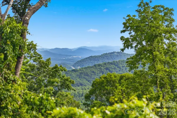 $425,000 | 999 Perrion Avenue, Unit 18, Weaverville, NC 28787