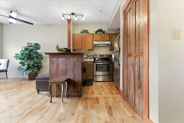 $218,000 | 9 A Condo Lane, Unit A18, Greenwood, ME 04255