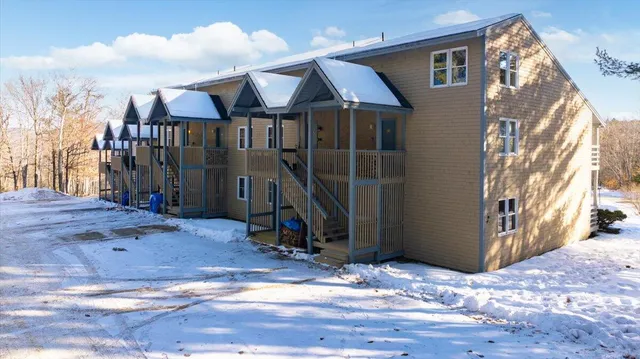 $218,000 | 9 A Condo Lane, Unit A18, Greenwood, ME 04255