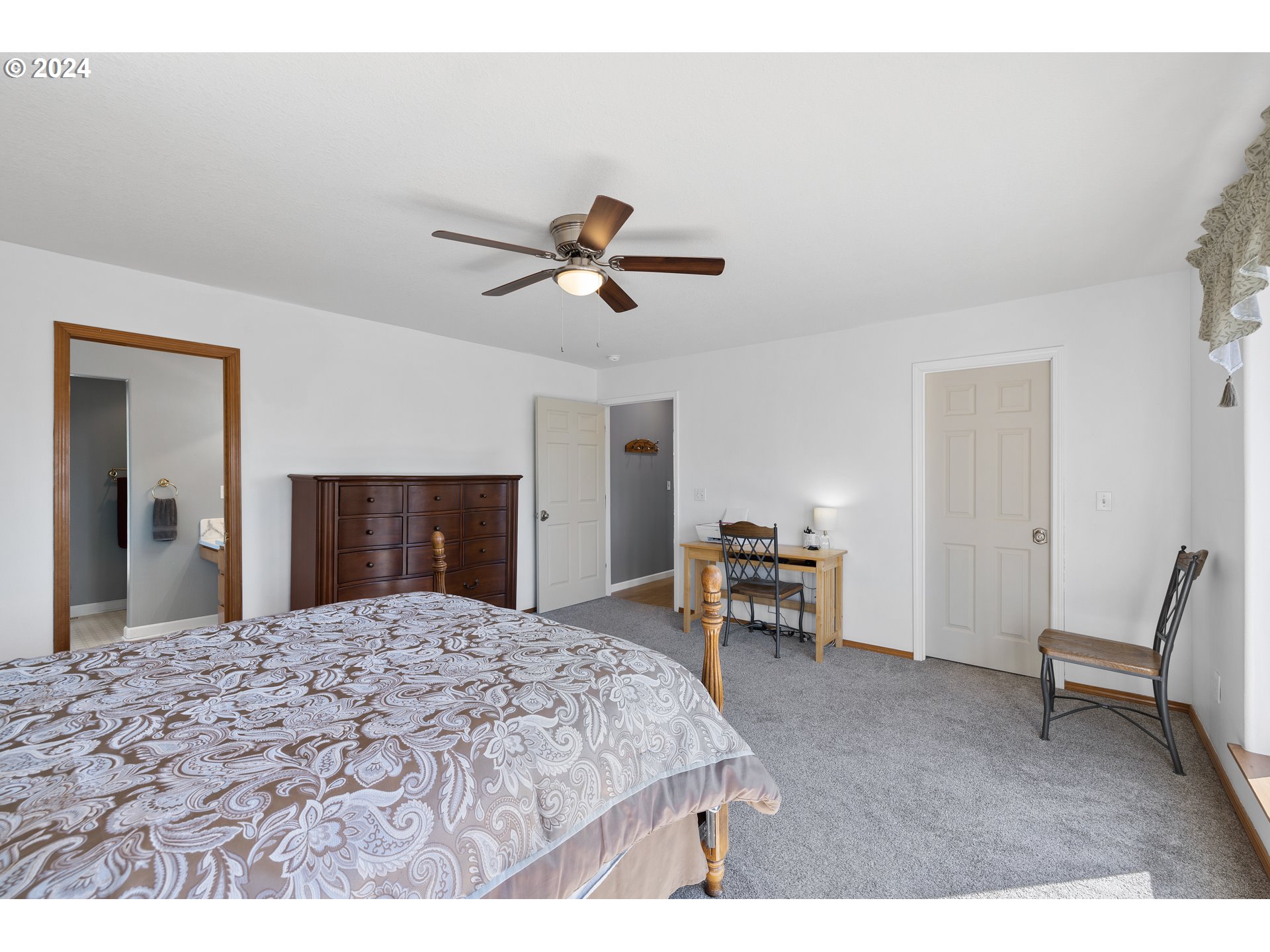 27600 Northeast 46th Street Camas, WA 98607 - Photo 18 of 43 Gallery Image 18