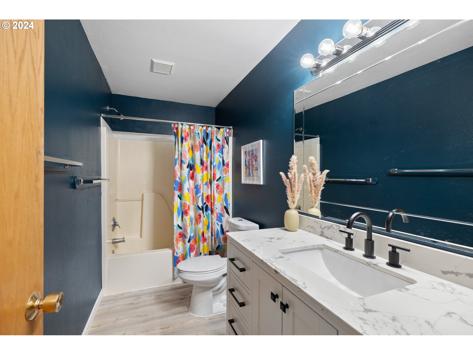 27600 Northeast 46th Street Camas, WA 98607 - Photo 31 of 43 Gallery Image 31