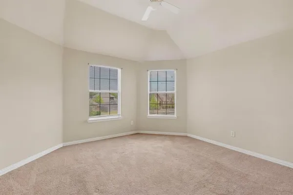 $399,000 | 232 Wellington Drive, DeSoto, TX 75115