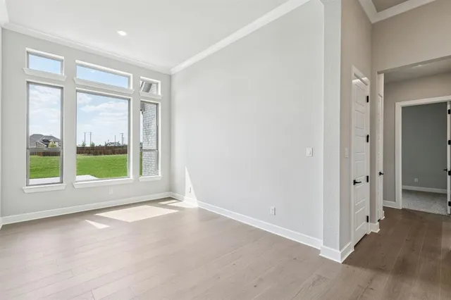 $748,900 | 156 Swan Lake Drive, Waxahachie, TX 75165