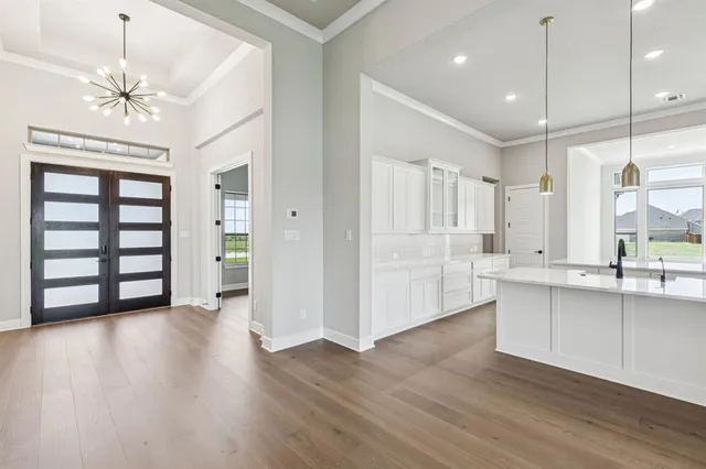 $748,900 | 156 Swan Lake Drive, Waxahachie, TX 75165