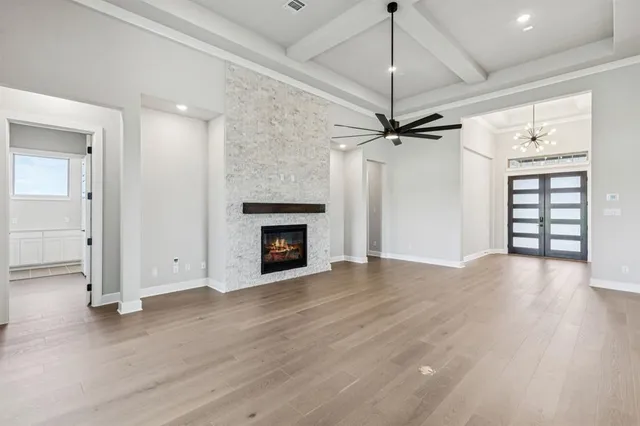 $748,900 | 156 Swan Lake Drive, Waxahachie, TX 75165