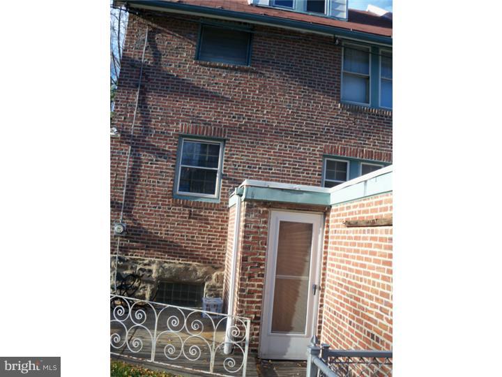 14 East Providence Road Yeadon, PA 19050 - Photo 18 of 18 Bedroom - Main