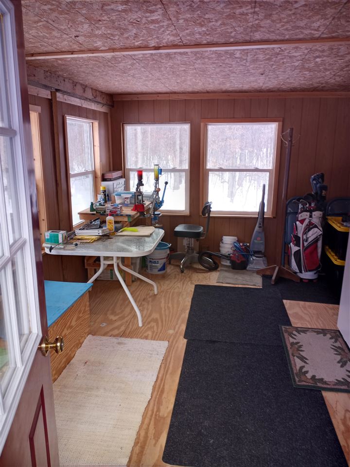 7585 Carter Road Bentley, MI 48613 - Photo 18 of 23