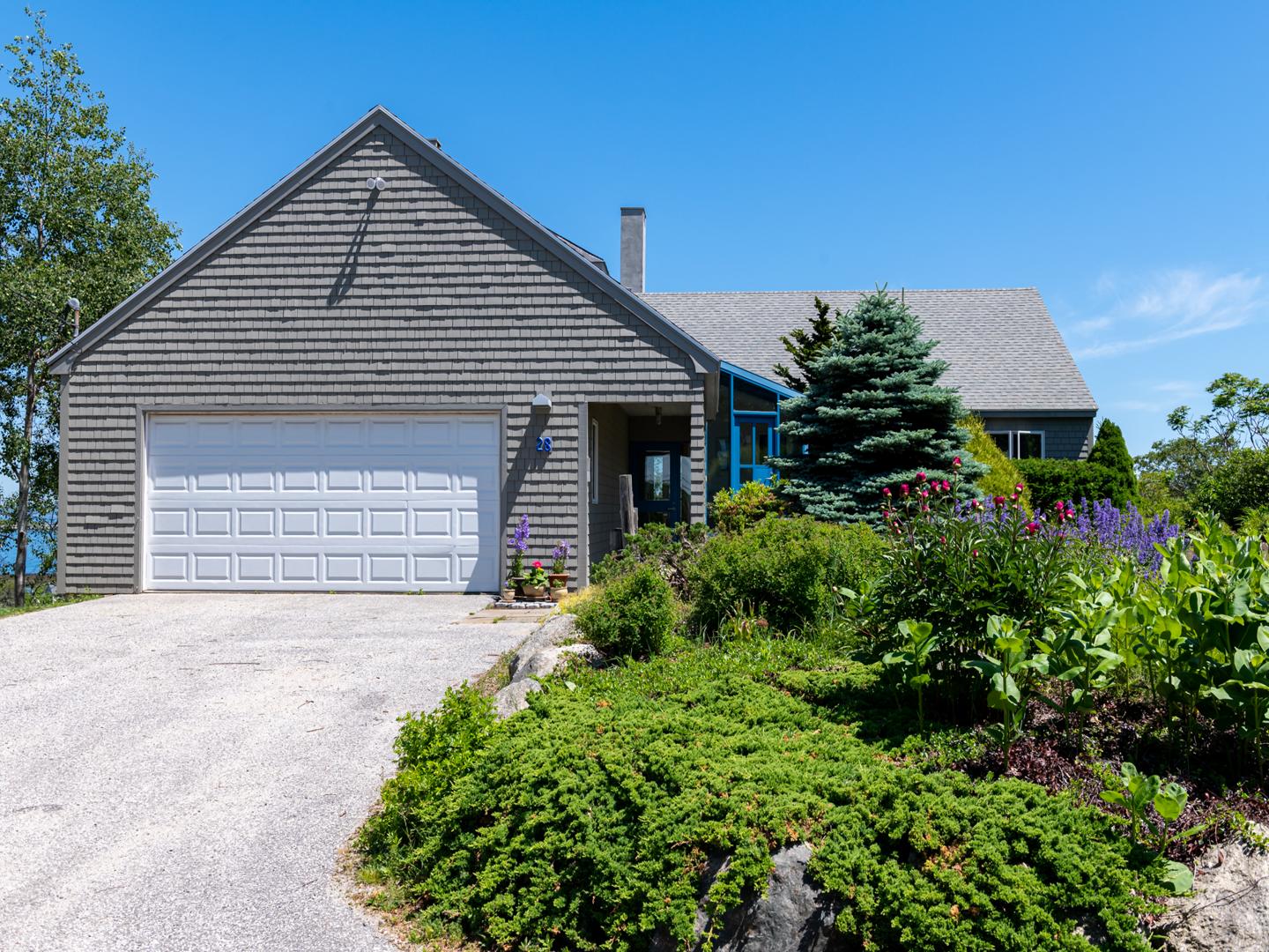 28 Water Cove Road Harpswell, ME 04003 - Photo 38 of 39 14-Garage, Front Yard