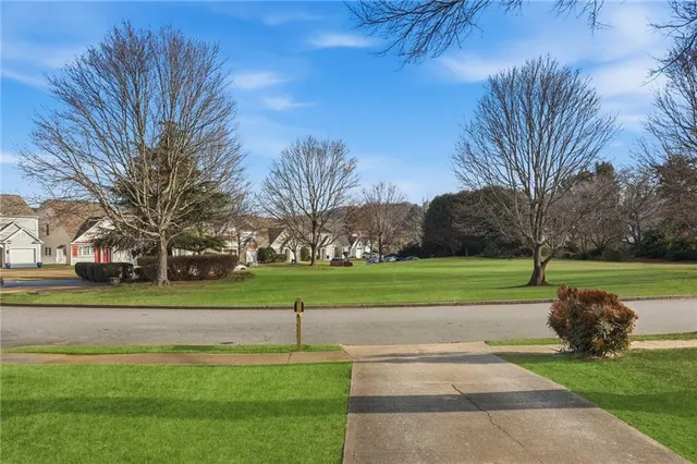 $340,000 | 1662 Leyland Drive, Kennesaw, GA 30152