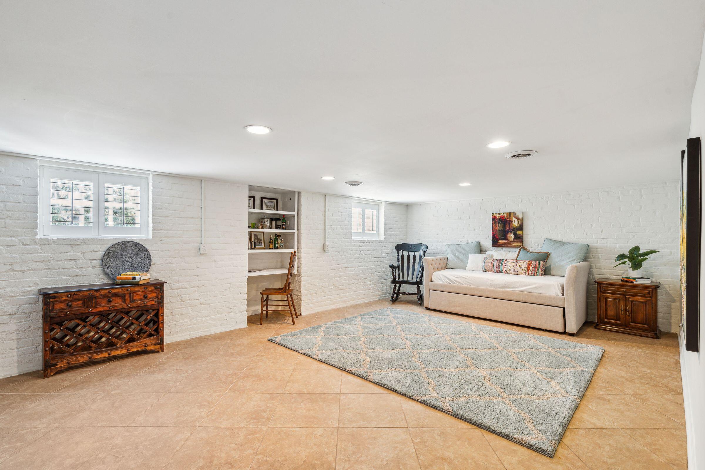 13 Broughton Road Charleston, SC 29407 - Photo 73 of 105 13BroughtonRd-KeenEyeMarketing-120