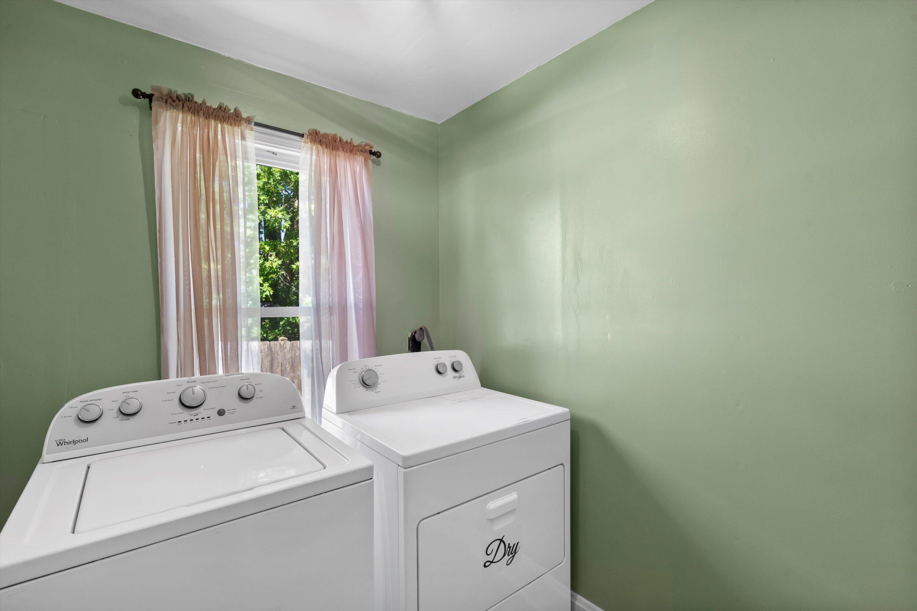 3109 North Main Street Racine, WI 53402 - Photo 14 of 36 15-DSC05715