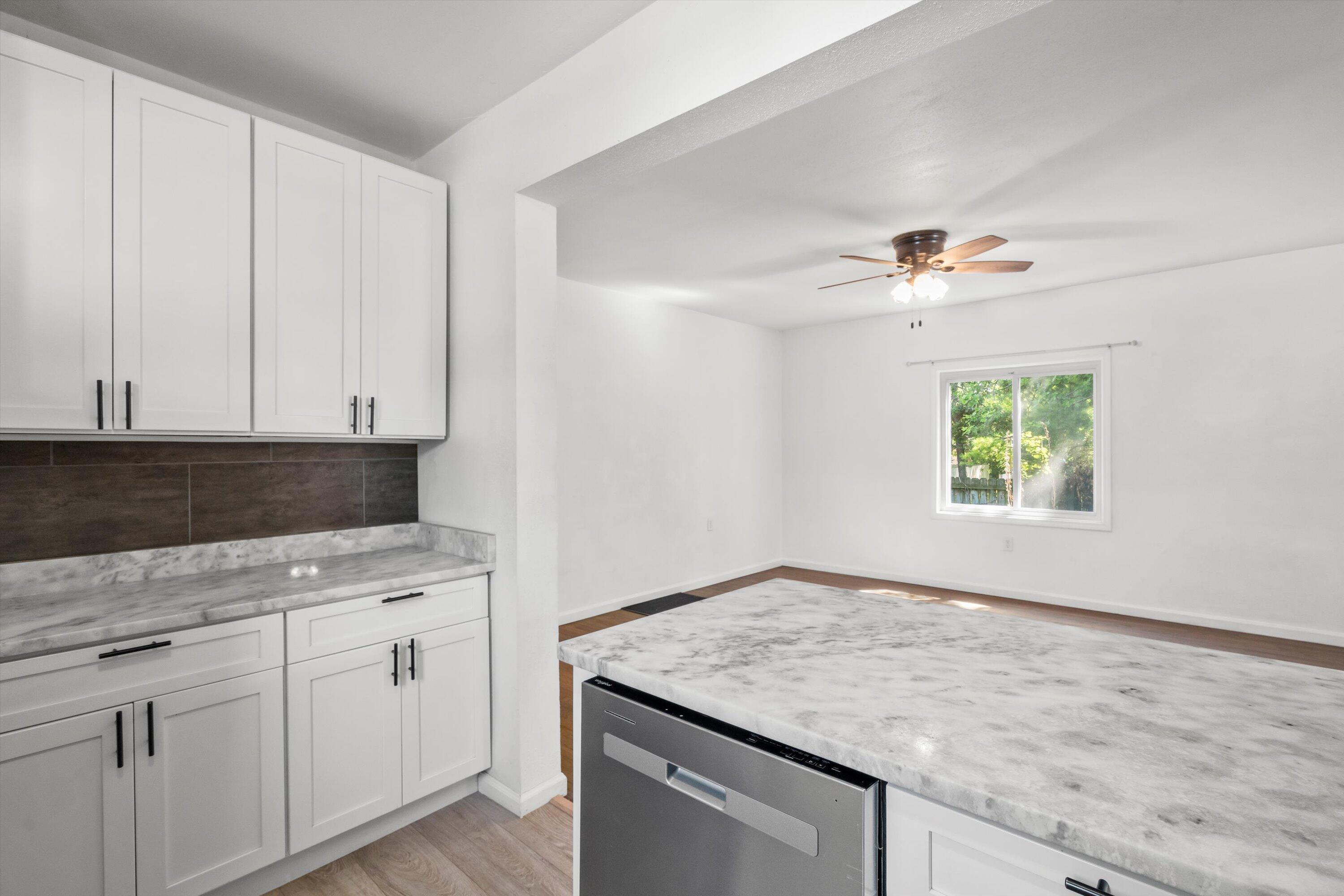 3109 North Main Street Racine, WI 53402 - Photo 26 of 36 27-DSC05795