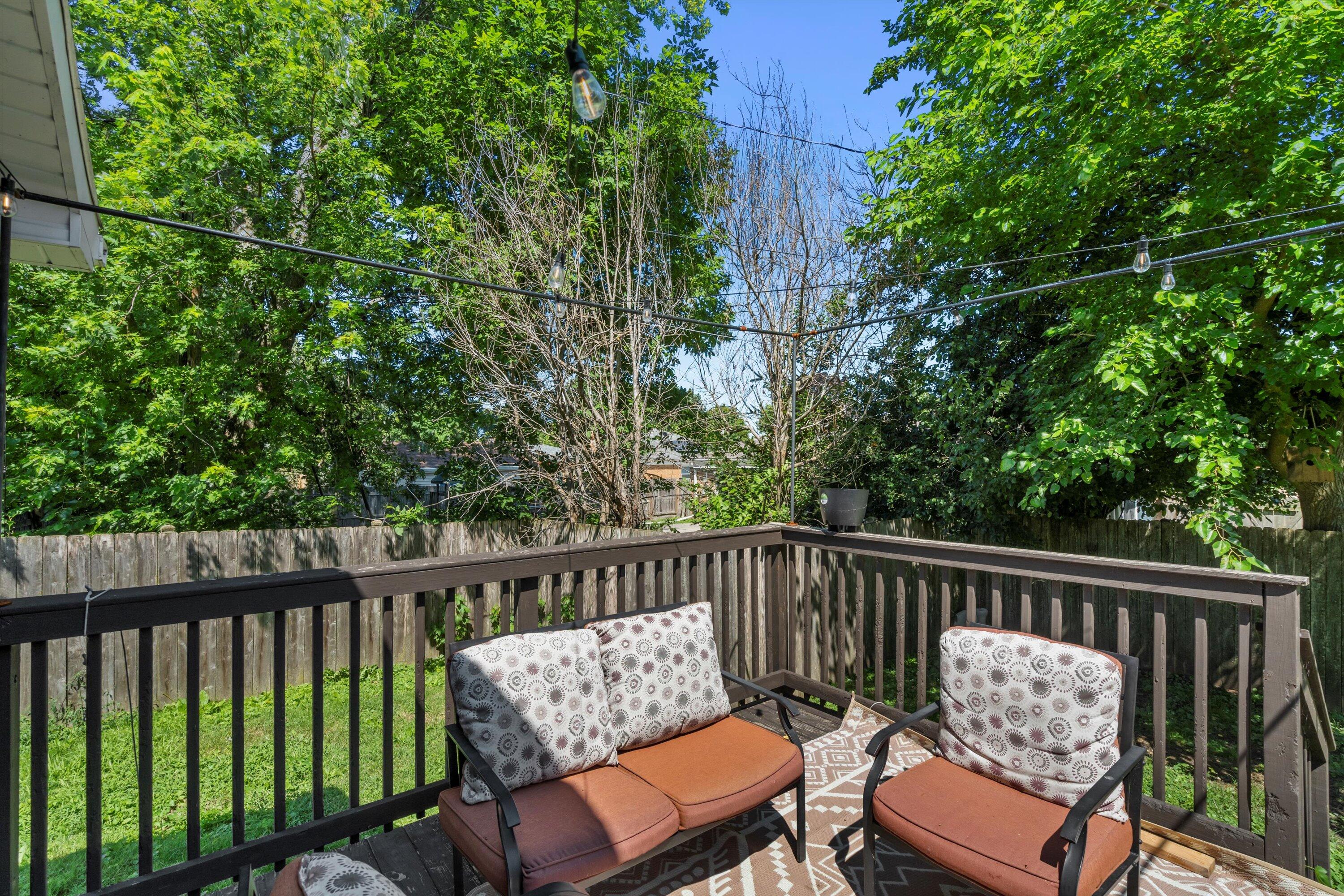 3109 North Main Street Racine, WI 53402 - Photo 7 of 36 08-DSC05670