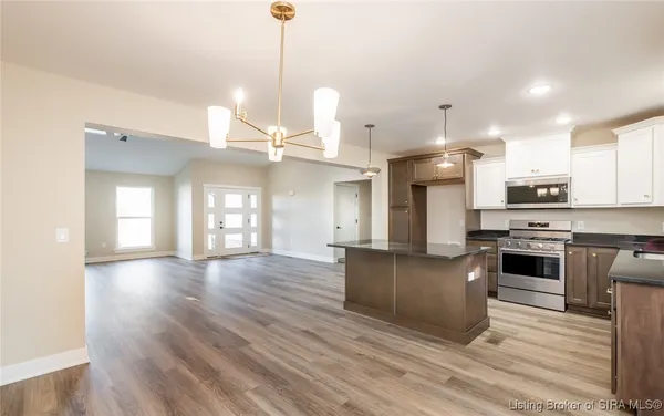 $479,900 | 2428 Ridgewood Court, Unit LOT 916), Jeffersonville, IN 47130