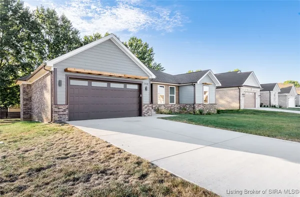 $479,900 | 2428 Ridgewood Court, Unit LOT 916), Jeffersonville, IN 47130